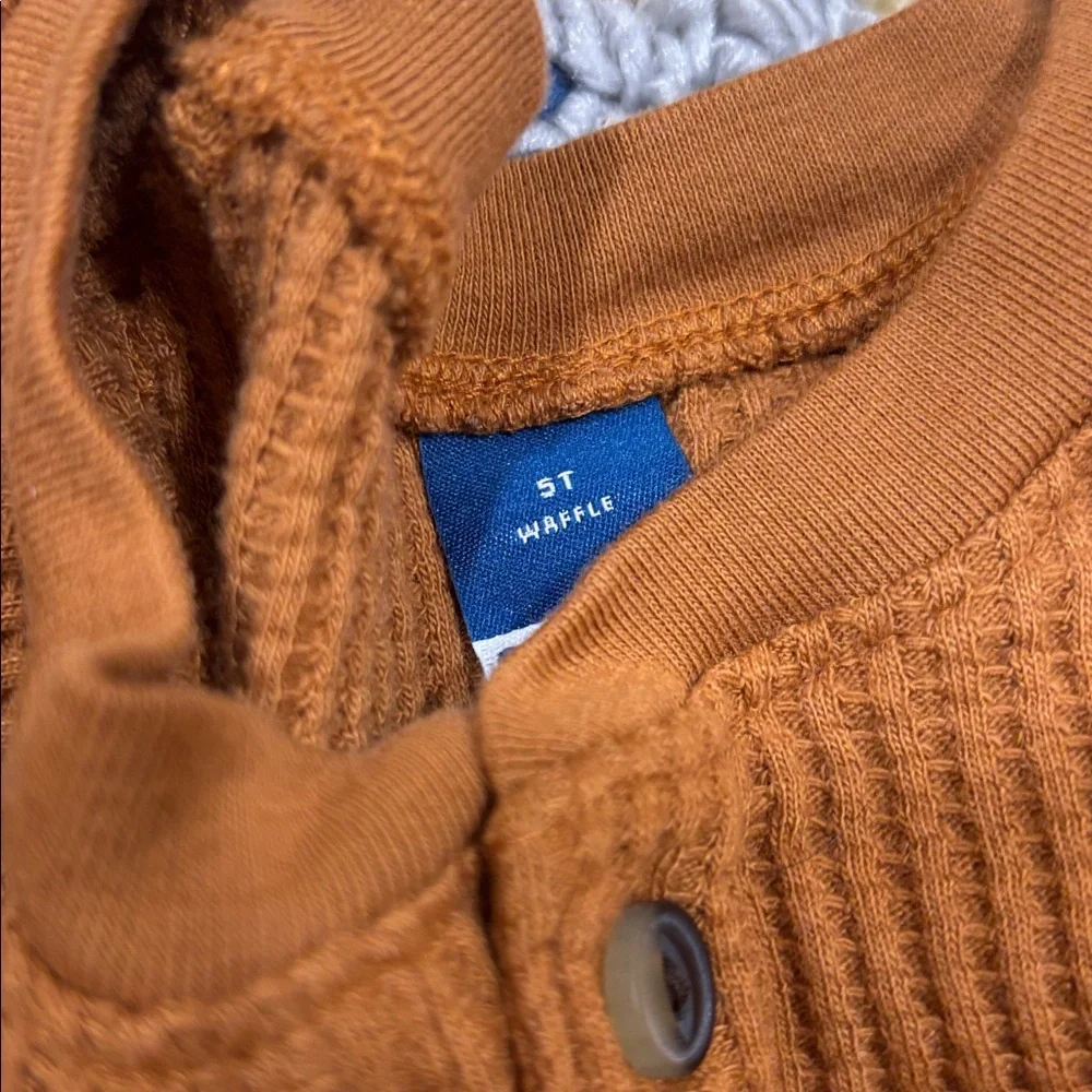 Old Navy Shirt